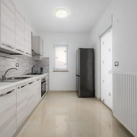 Apartment Stancija Amoroso